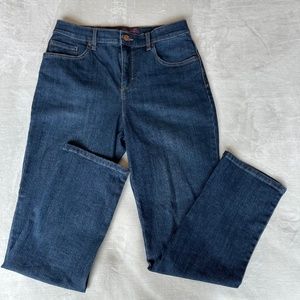 Gloria Vanderbilt  Amanda Slimming Jeans Size 8